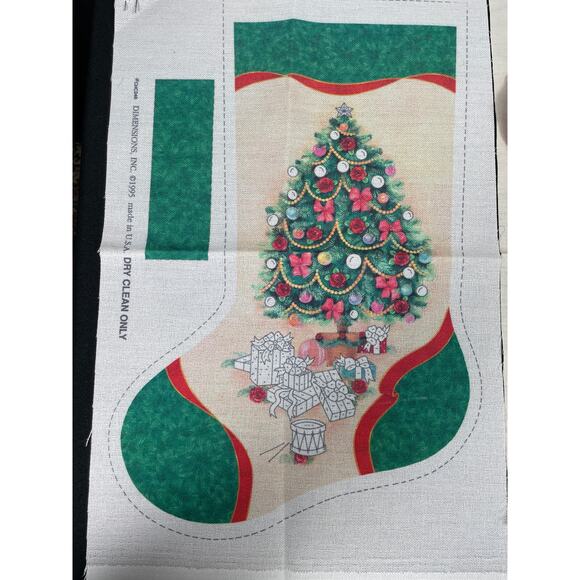 Vintage Dimensions, Ribbon Embroidery Stocking, Ribbon Tree Stocking, 8081 - Picture 4 of 7